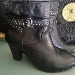 Bakers black studded bootie sz 9